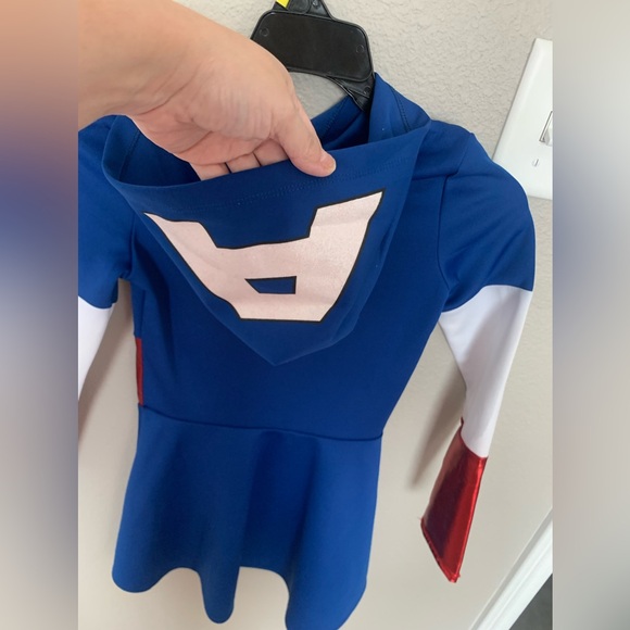 Captain America costume with good size Medium - Picture 4 of 4